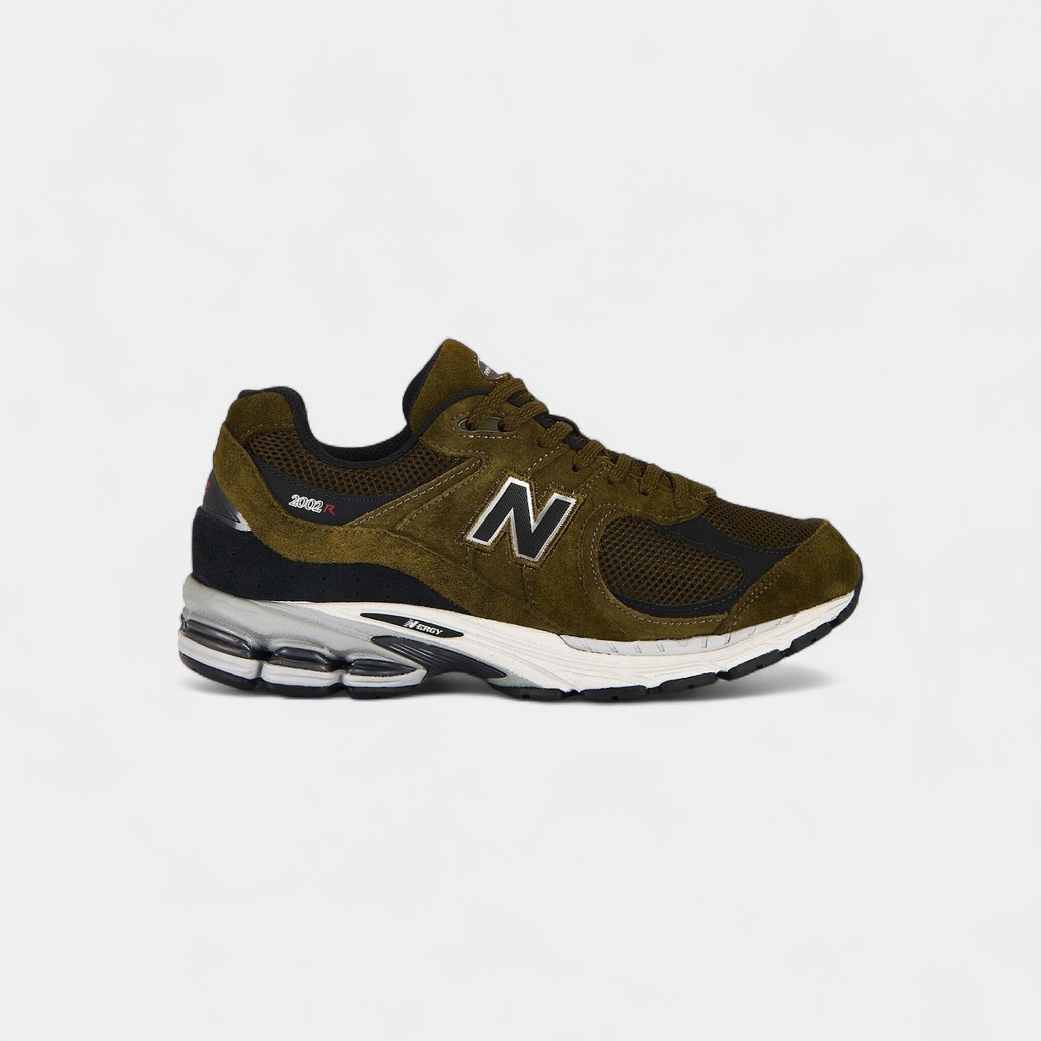 New Balance 2002R Woodland Black 1/3