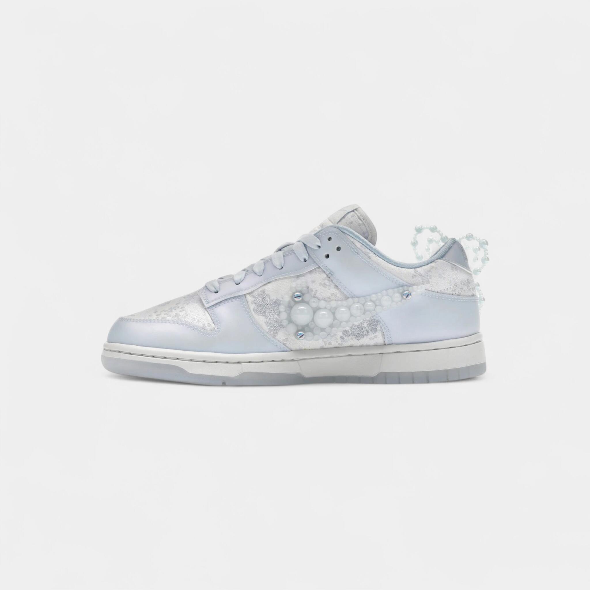 Nike Dunk Low Susan Fang Artist Collection (Women's) 4/5