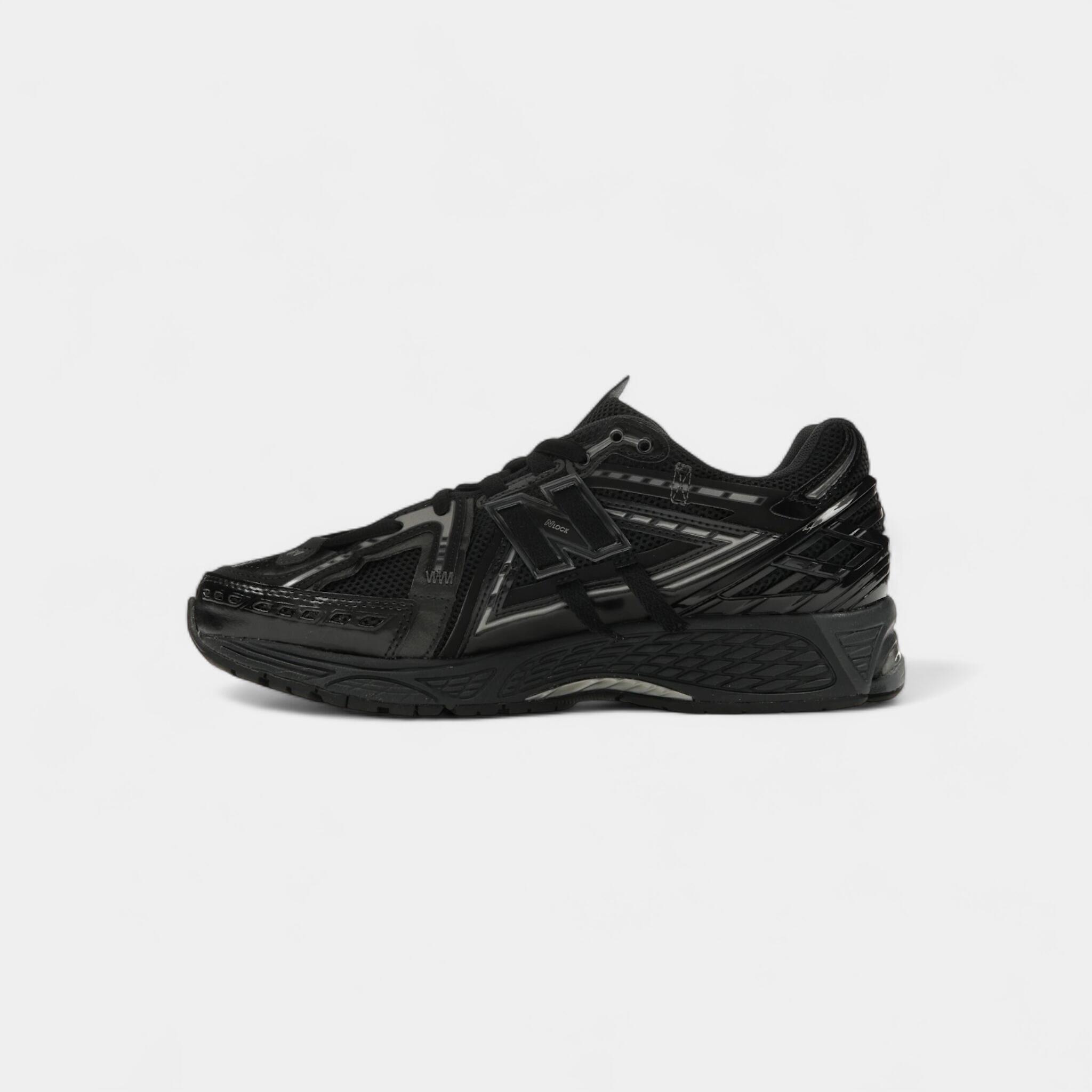 New Balance 1906A Black 4/4
