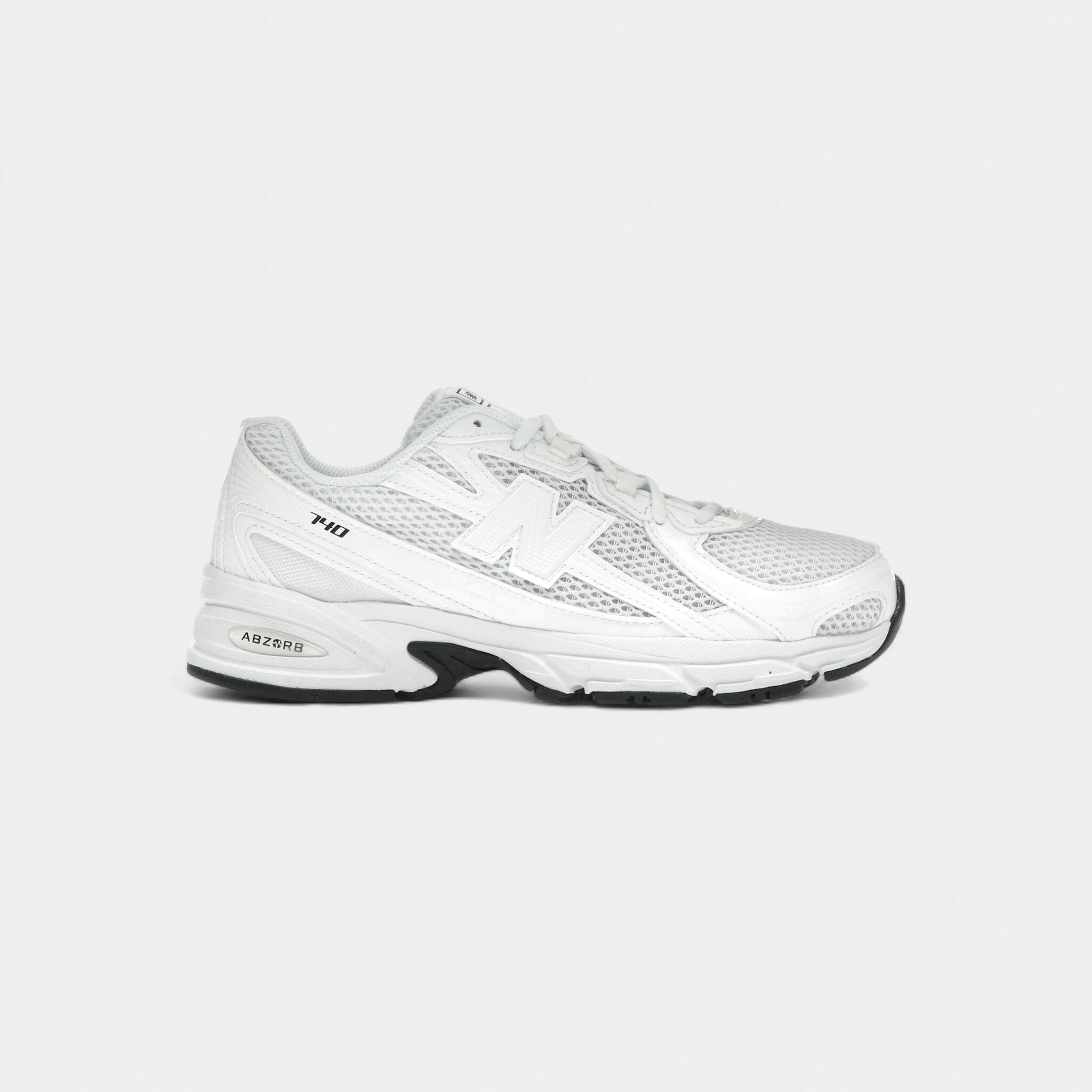 NEW BALANCE picture