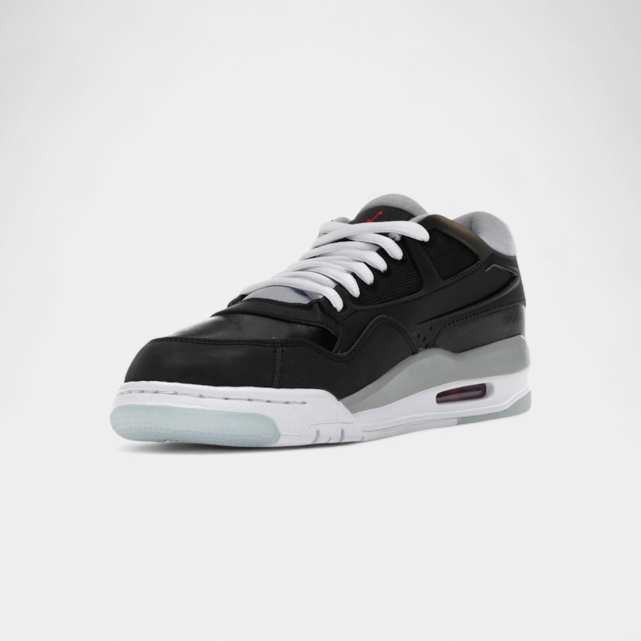 Jordan 4 RM Black Metallic 3/4
