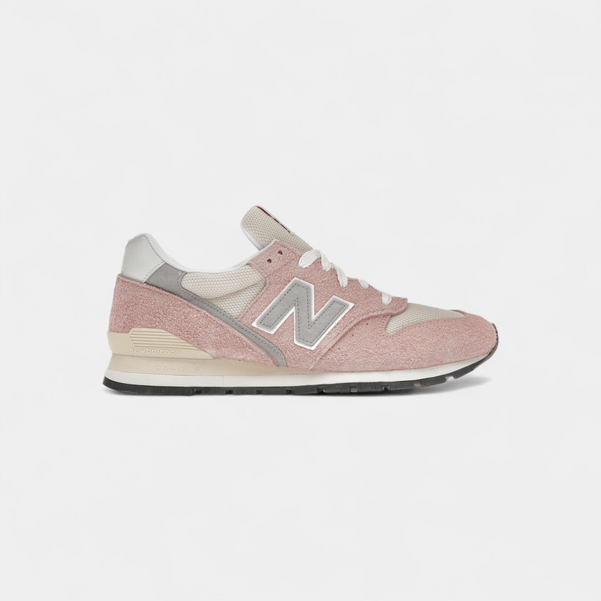 NEW BALANCE picture