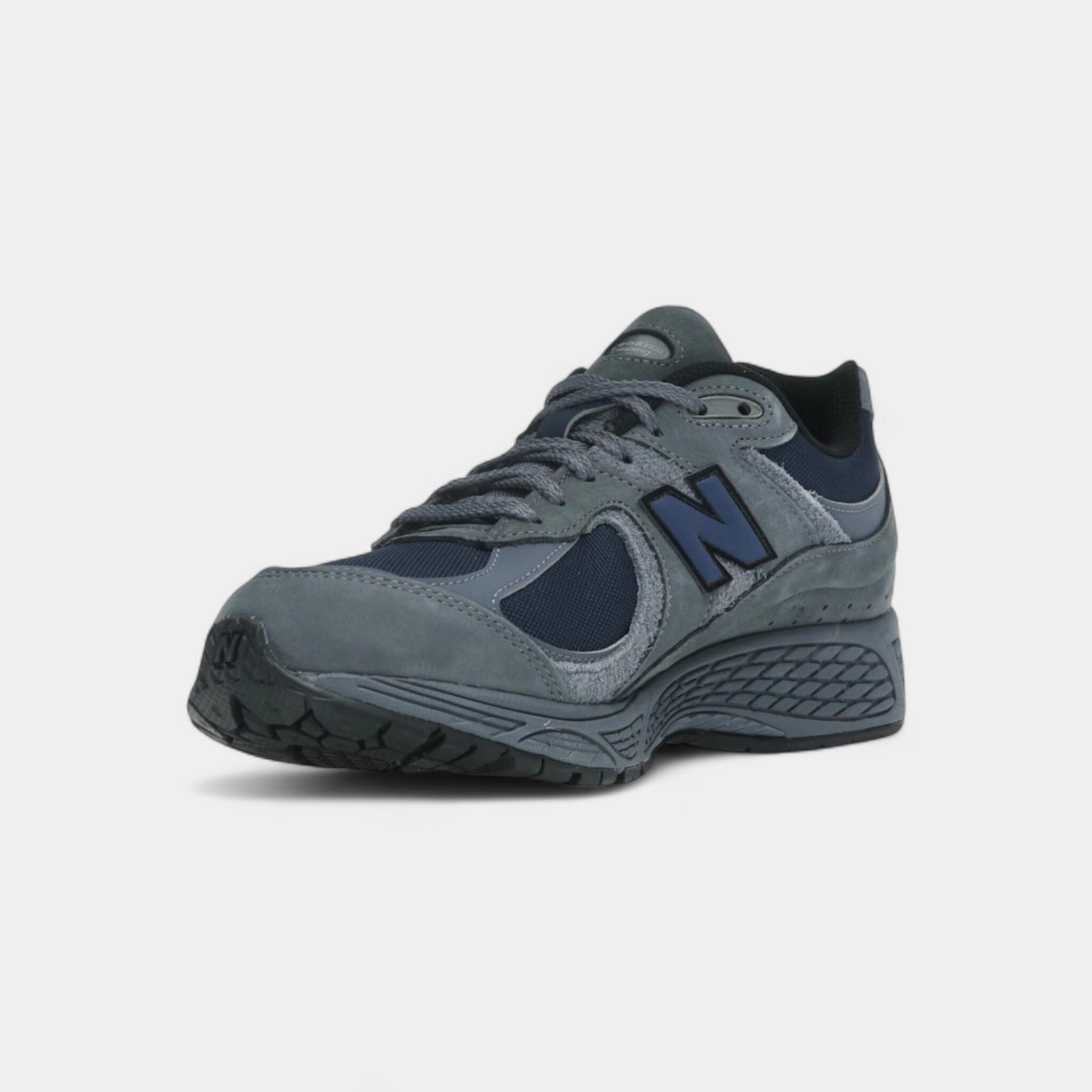 New Balance 2002R Cordura Dark Arctic Gray 3/5