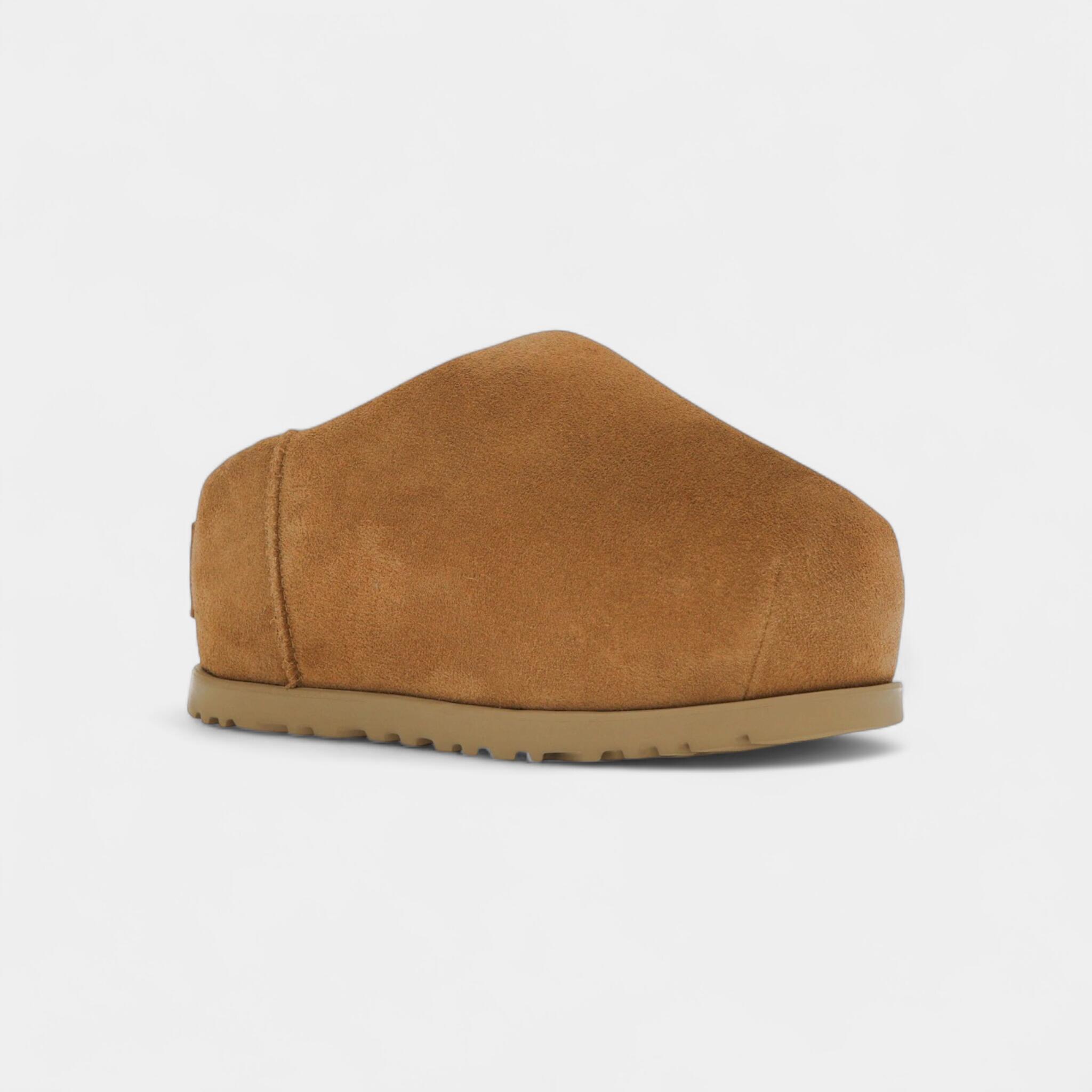 UGG Pumped Slide Chestnut (Women's) 2/5