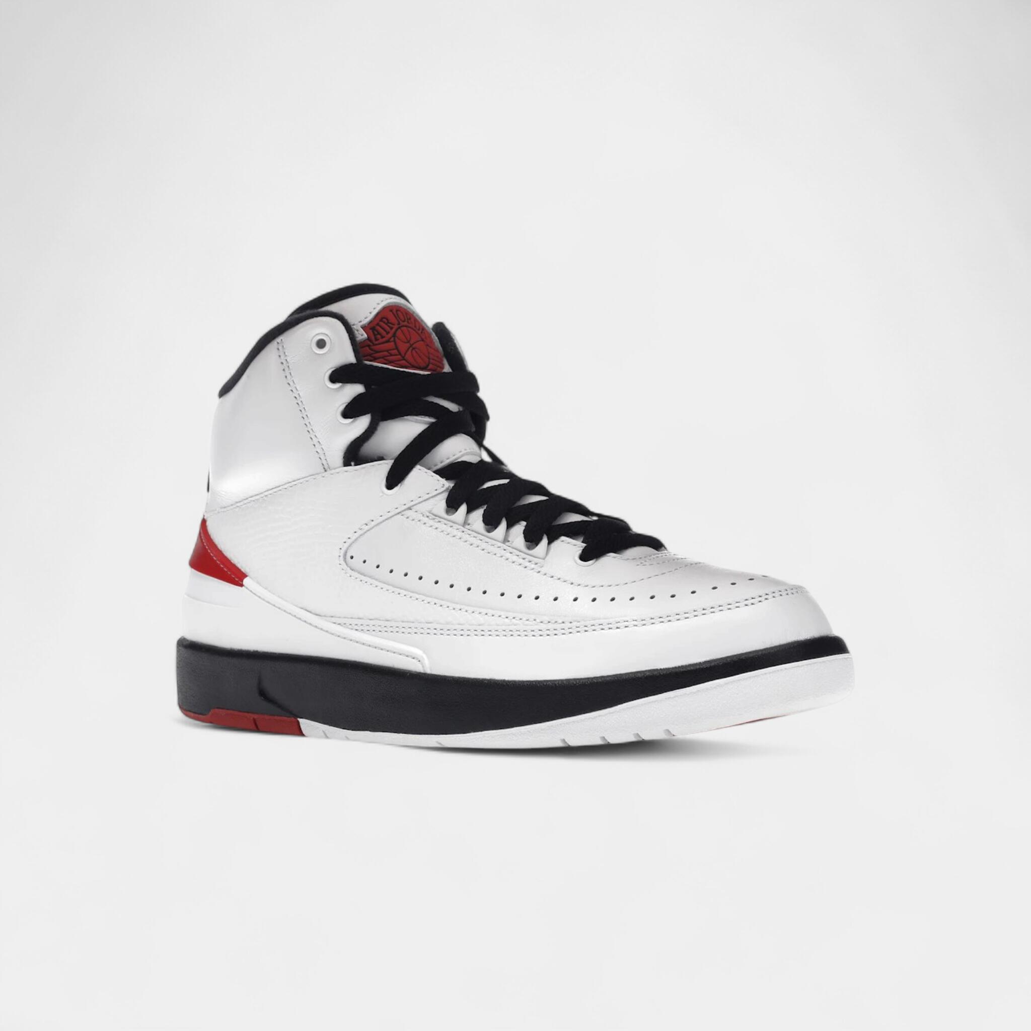 Jordan 2 Retro OG Chicago (2022) (Women's) 2/4