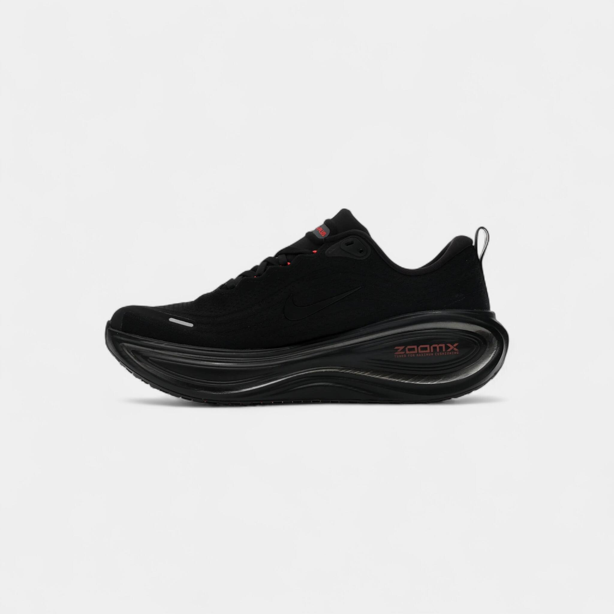 Nike Vomero Plus Black Bright Crimson 4/4
