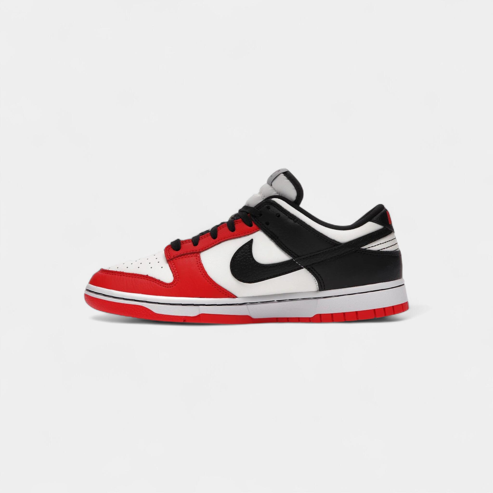 Nike Dunk Low EMB NBA 75th Anniversary Chicago 4/5