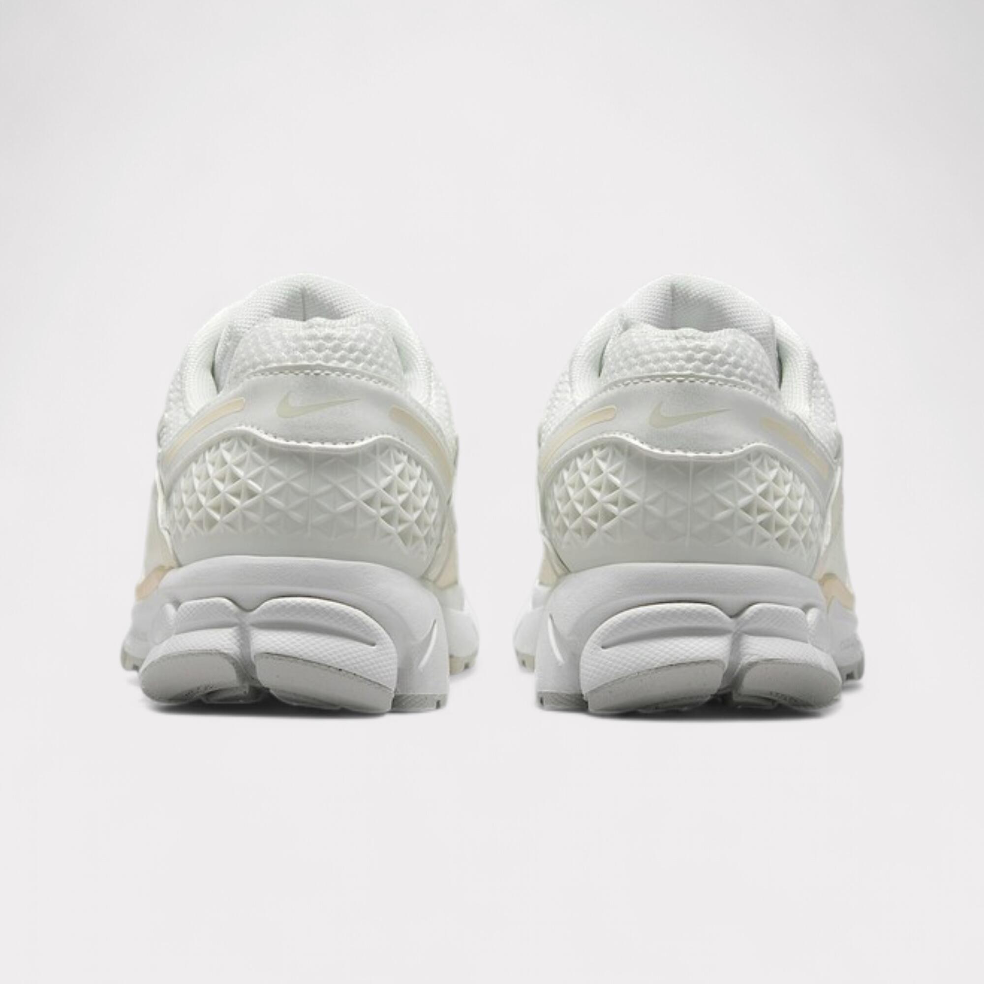 Nike Zoom Vomero 5 - Coconut Milk 4/7
