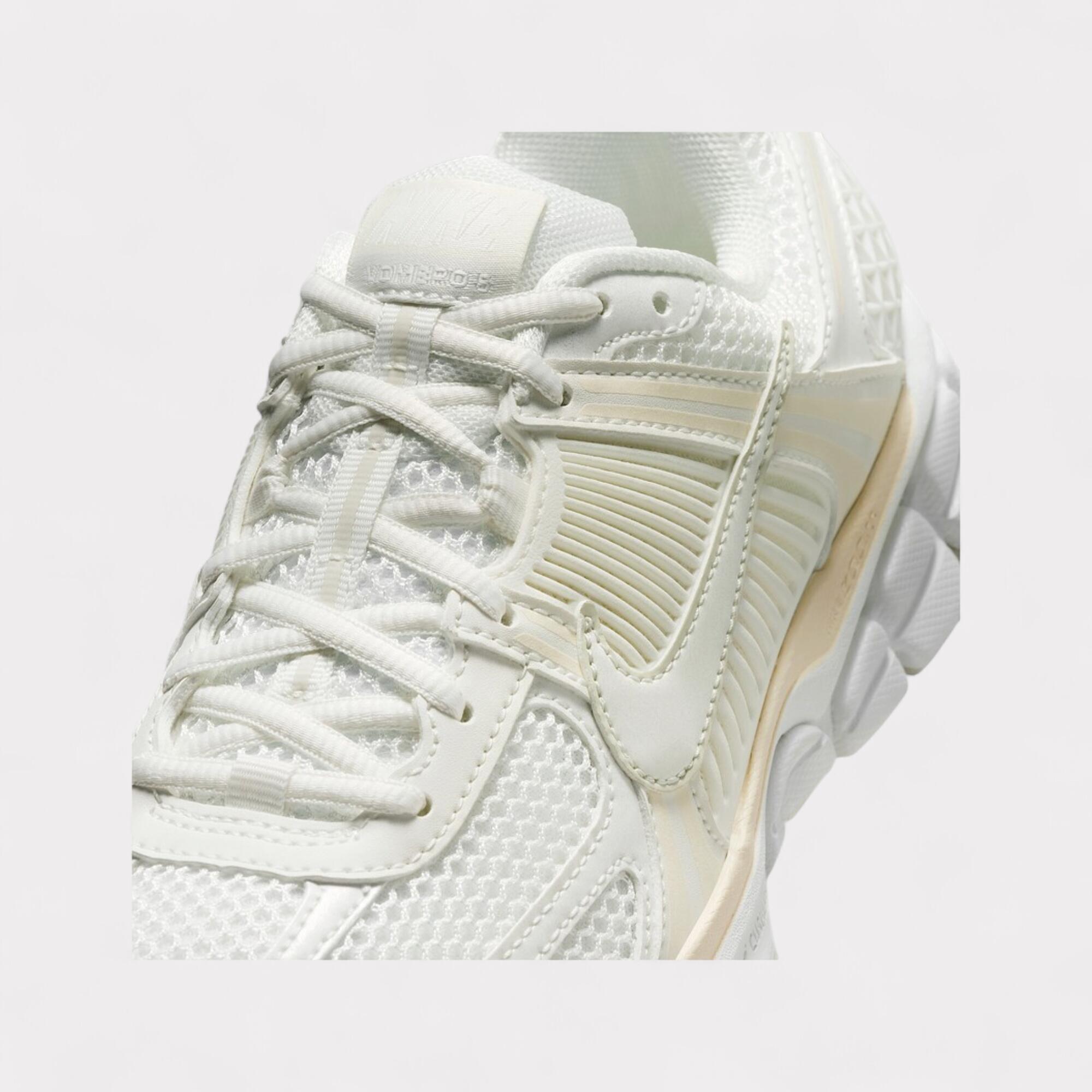 Nike Zoom Vomero 5 - Coconut Milk 6/7