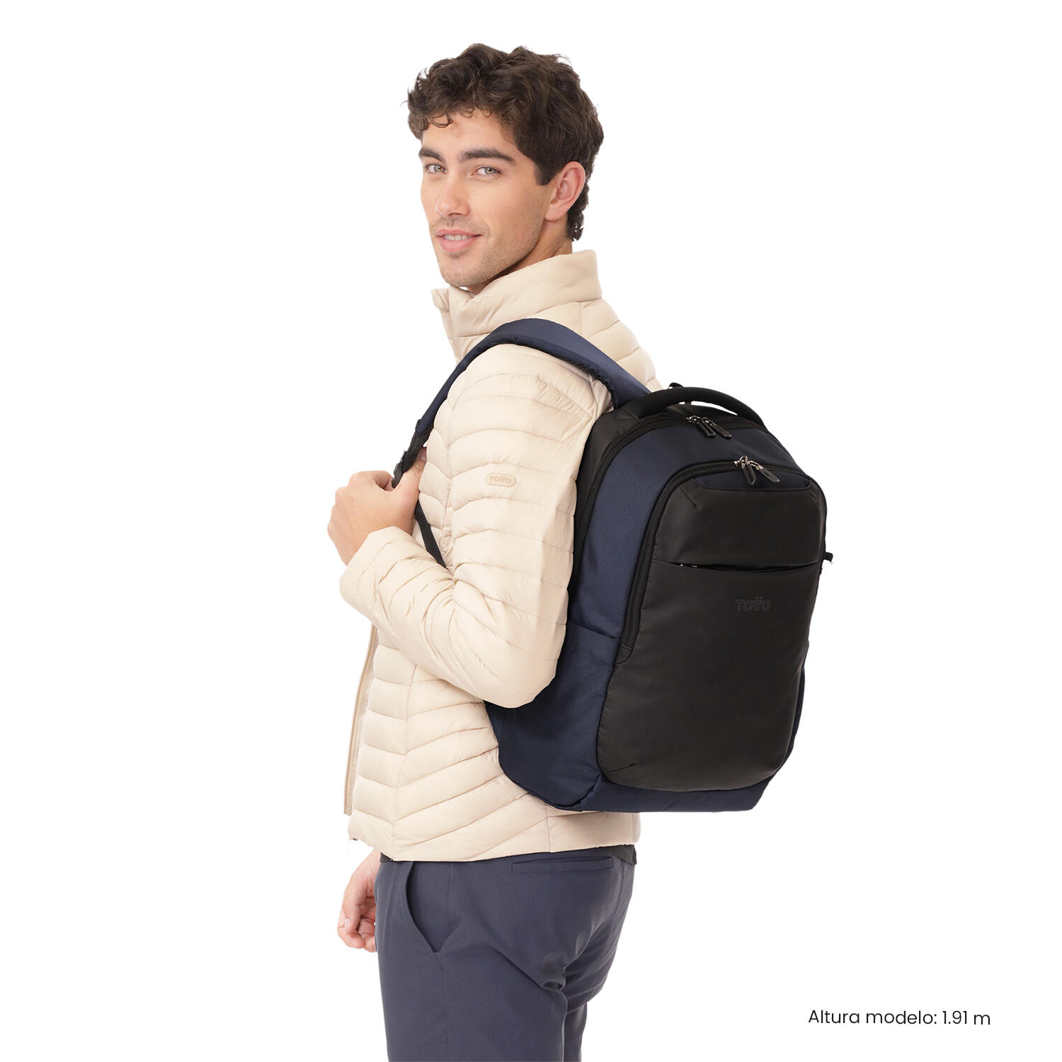 Totto Mochila ejecutiva GTX  M Salute/Negro Poliéster 31 x 44 x 15 cm 2/5