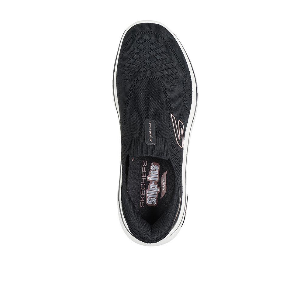 Tênis pretos Skechers Skechers Go Walk Arch Fit 2.0 Tatum Pretos 3/4