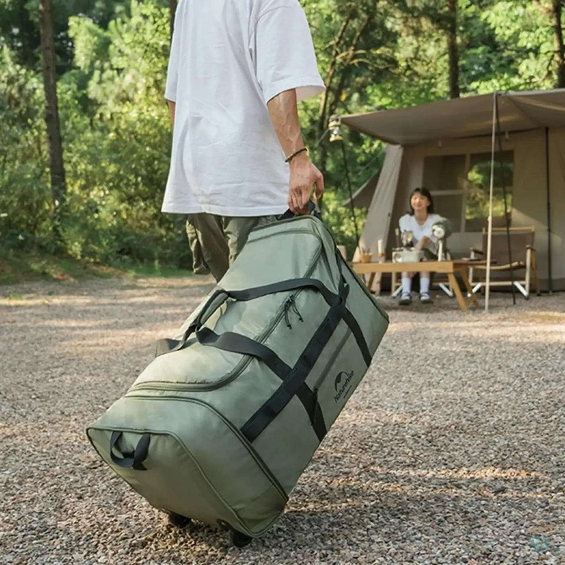 Bolso de Viaje plegable verde Naturehike con ruedas para camping 2/4