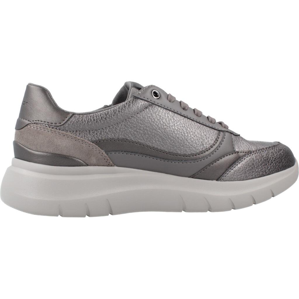 Chaussure de randonnée Baskets Femme Geox D PLUMMERY E Gri 4/5