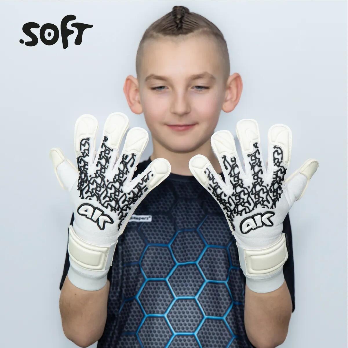 Rękawice bramkarskie dla dzieci 4keepers SOFT ARBOR RF2G 2/7