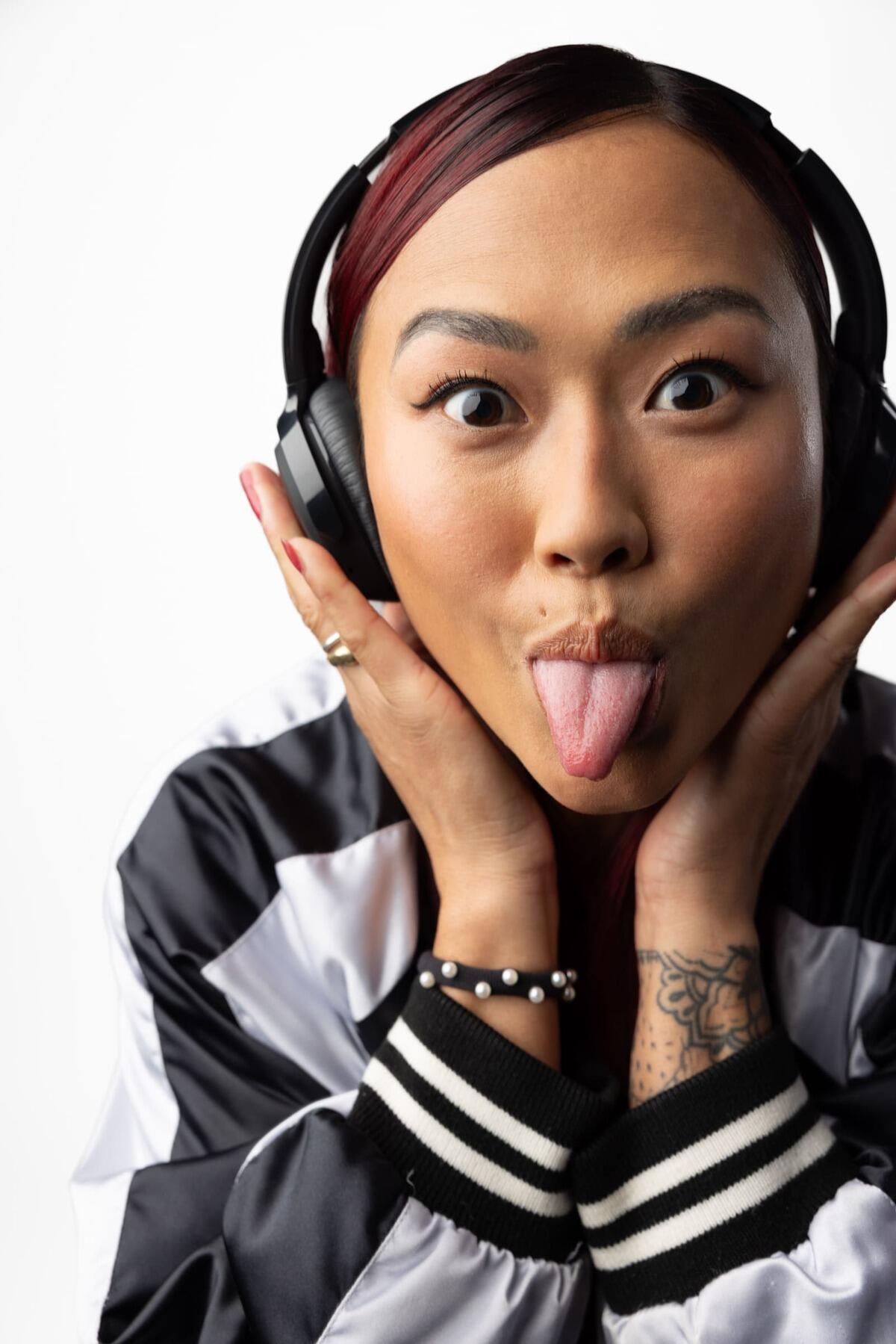 Riff 2 Wireless On-Ear-Kopfhörer, 34 Stunden Akkulaufzeit 4/5