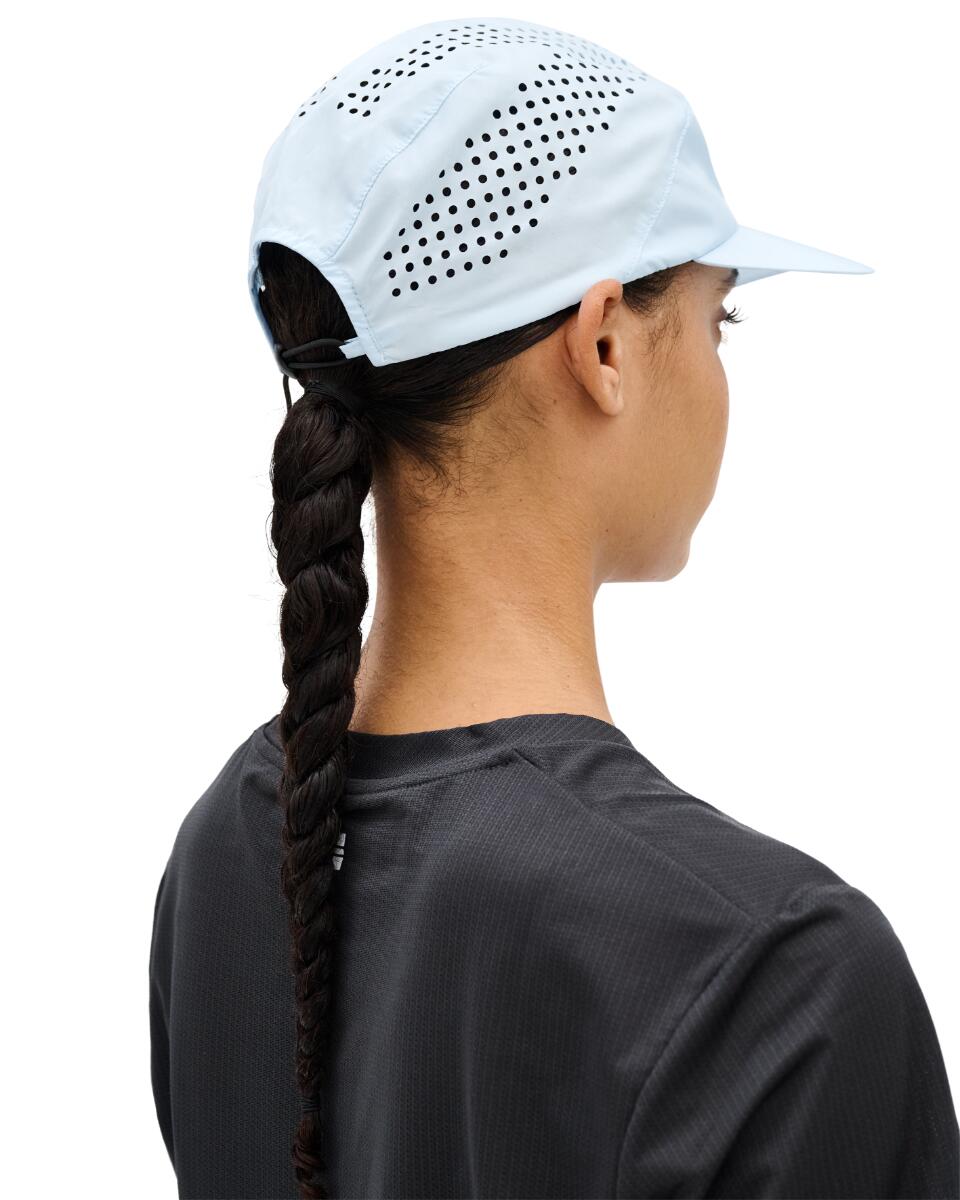 Czapka do biegania z daszkiem Pro Run Ultralight unisex 6/7