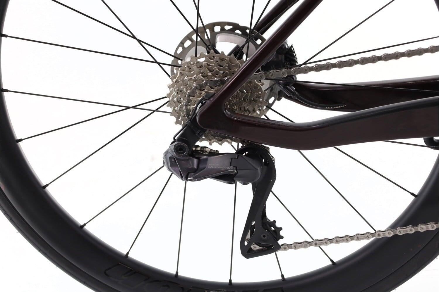 Refurbished Rennrad ·  Ultralight 7.0 Di2 12V · Sehr guter Zustand 3/8