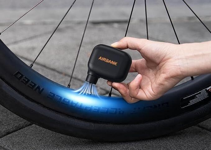 CYCPLUS AIRBANK AS100 PRO SE elektrická minipumpa 3/7