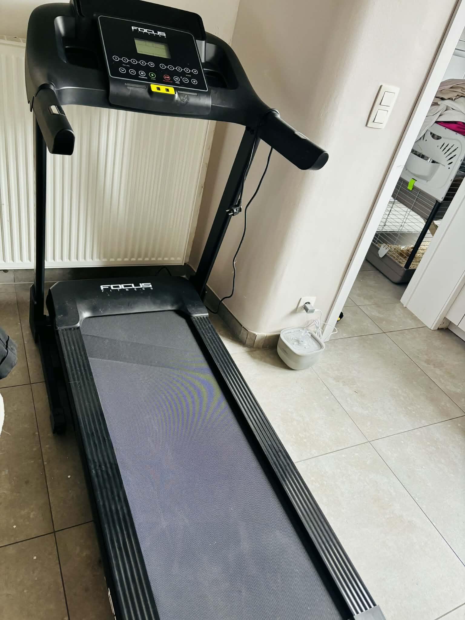 Entre Particuliers - TAPIS JET 4 PLUS 2/3