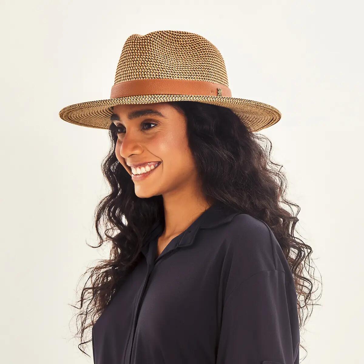 Cappello Fedora Classics  UV Line 2/3