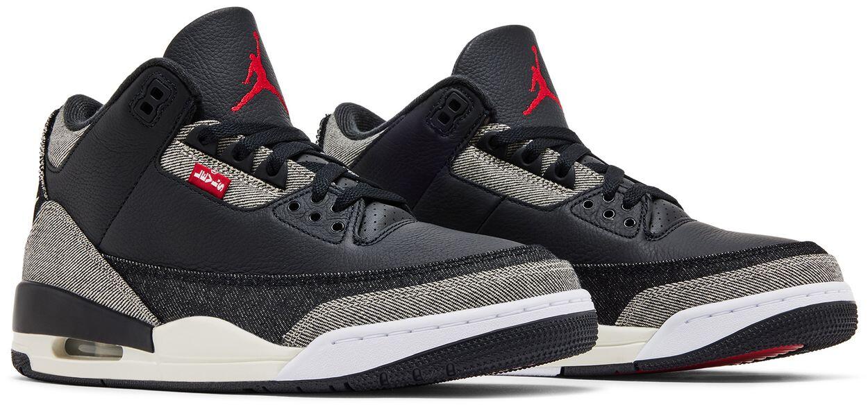 Air Jordan 3 x Levi's - Black and White 5/7
