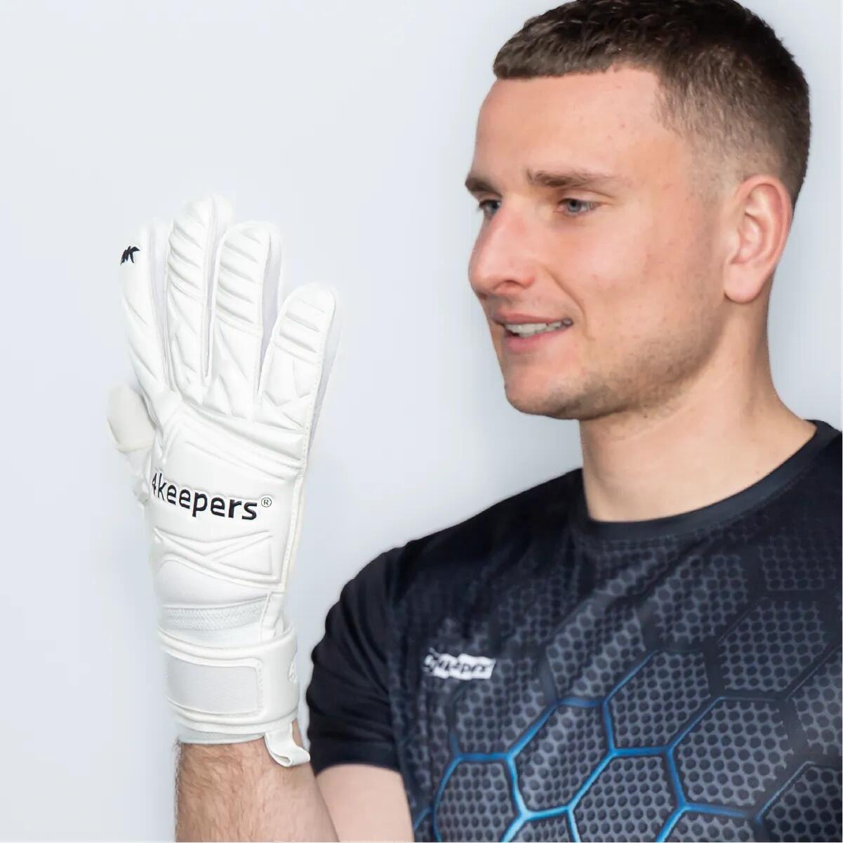 Rękawice bramkarskie dla dzieci 4keepers FORCE REPLICA FP JUNIOR 6/7