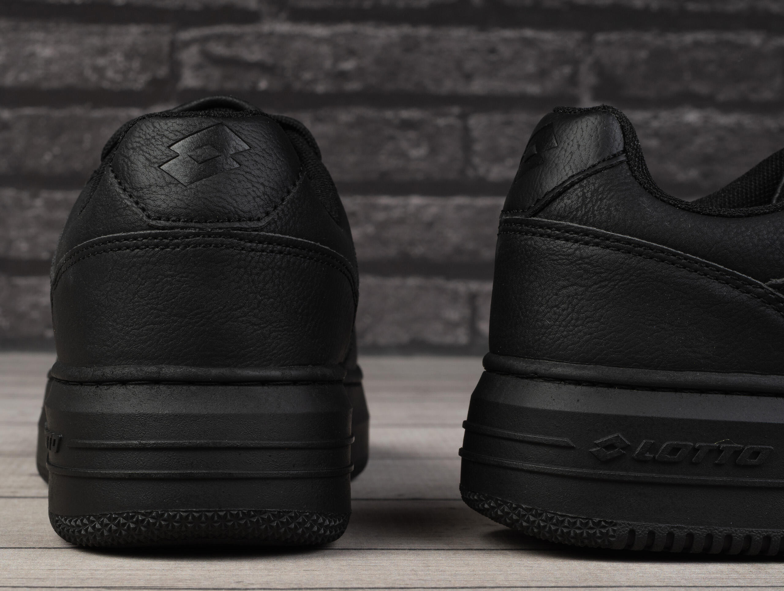 Buty damskie sportowe Lotto PALIOT PF 4/6