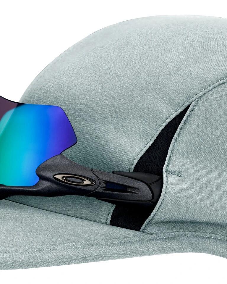Czapka biegowa z daszkiem i ochroną UV Core Run CEP 3/7