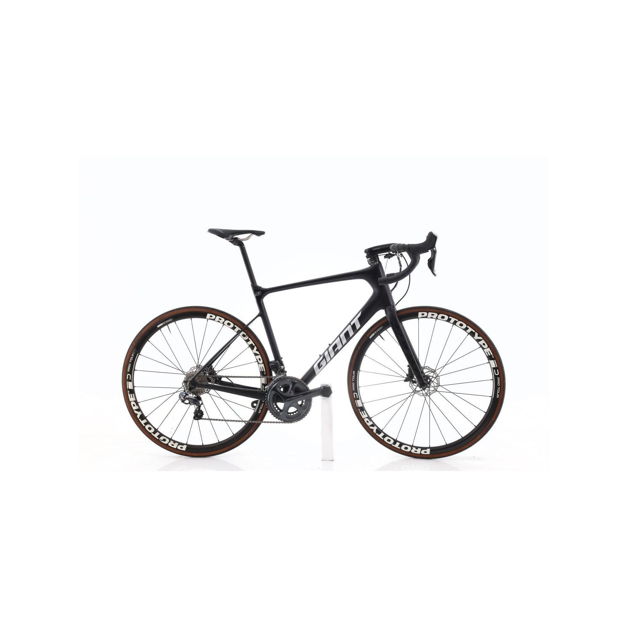 GIANT 2ND LIFE - Silniční kolo Defy Advanced Pro Di2 11 rychlostí
