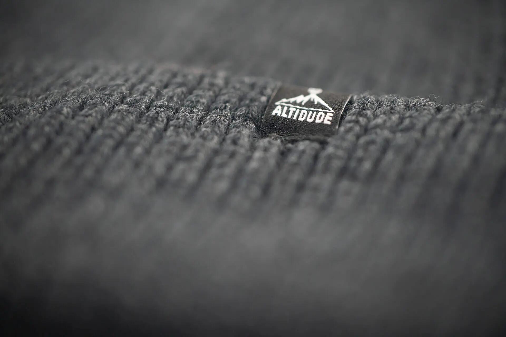 Solid – Dark Grey 3/5