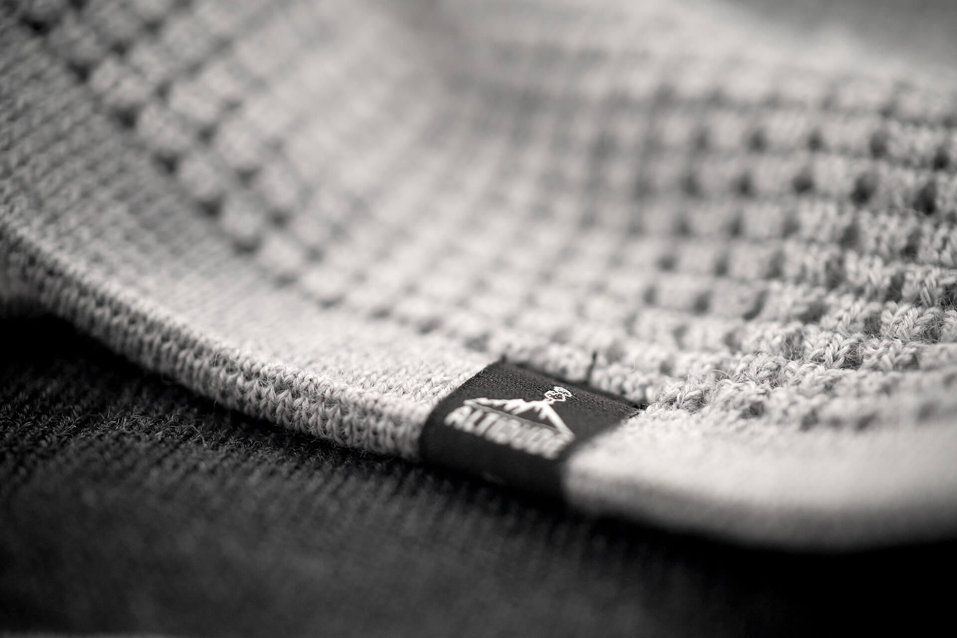 Waffle – Light Grey 3/6