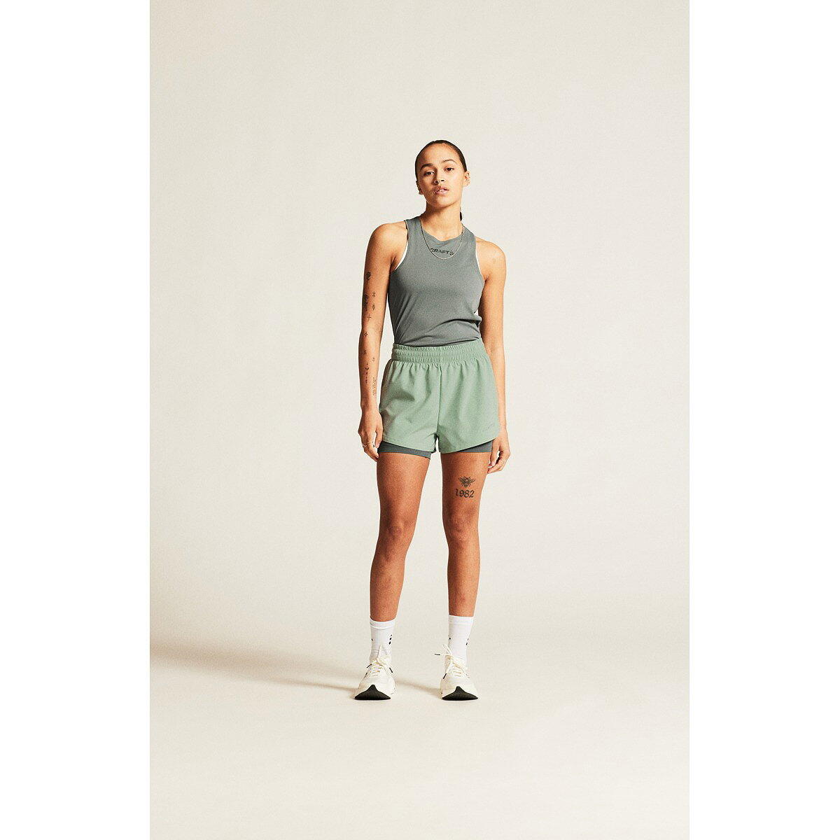 Craft Adv Essence 2 Short de Running 2-en-1 Femmes - Glacial 2/5