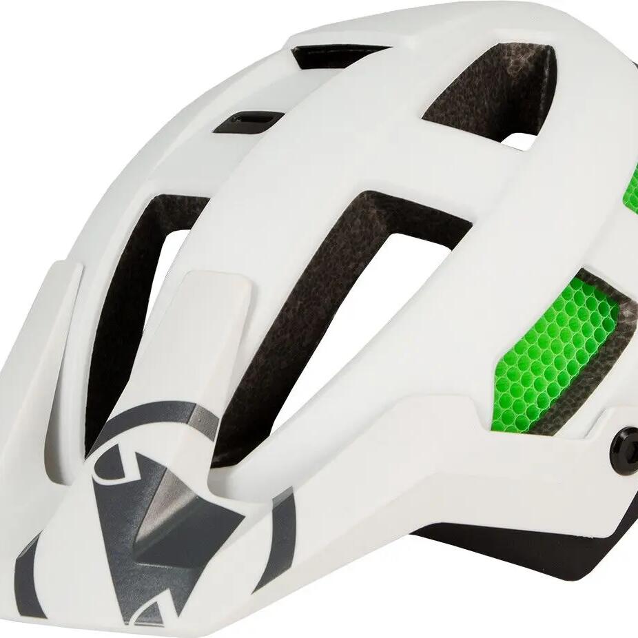WHITE / GREEN