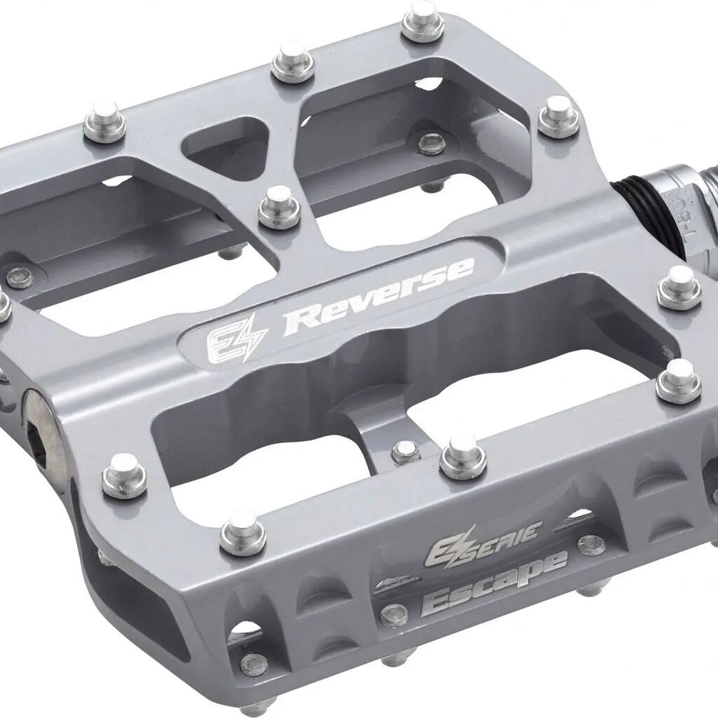 P dales Reverse E-Escape Silver