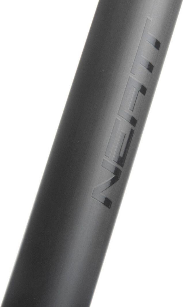 Espigão de selim de ataque Neatt carbono / alumínio preto 3/4