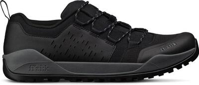 Coppia di scarpe Fizik Terra Ergolace X2 Flat Nero