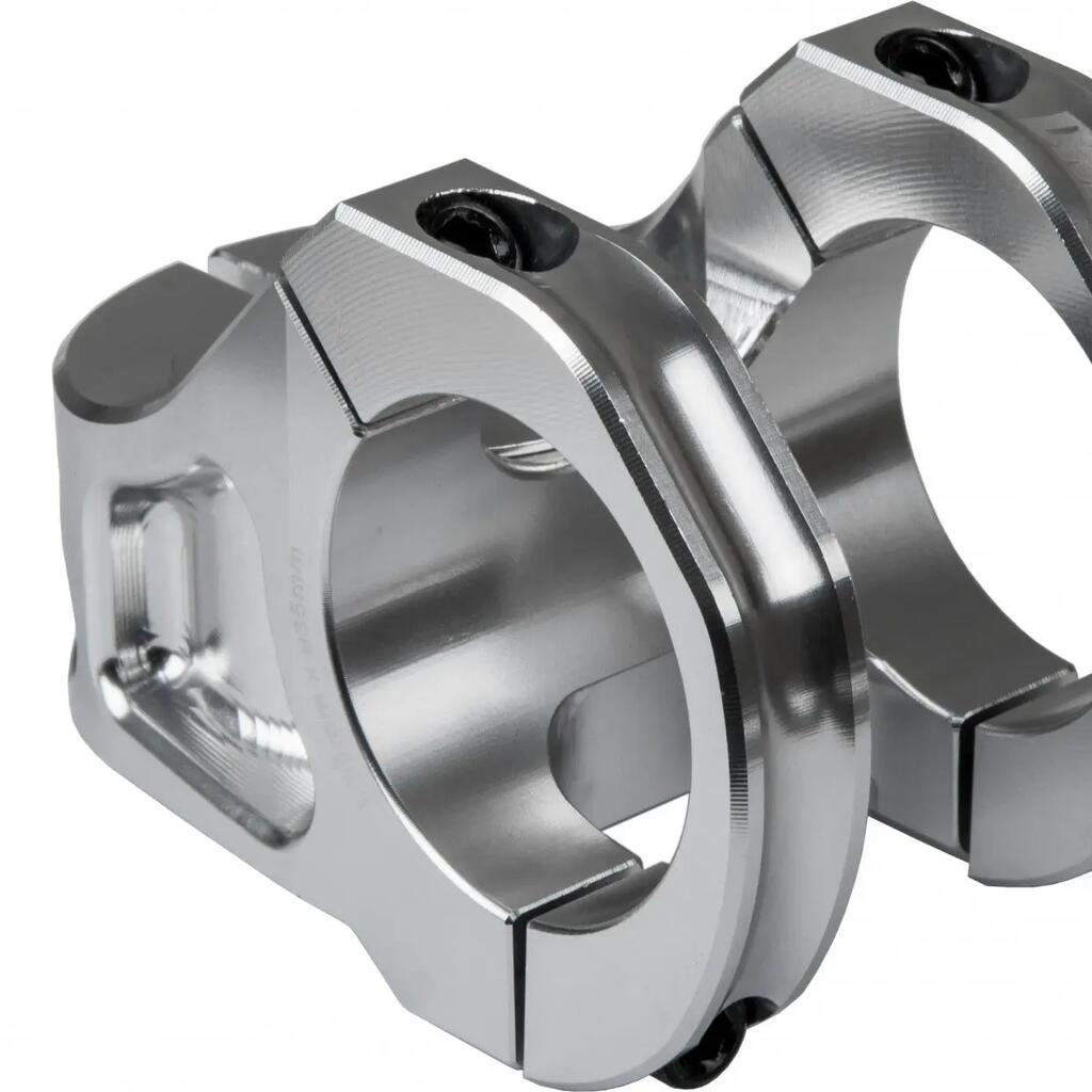 DMR Stem Defy50+ 35 mm 0° Silver