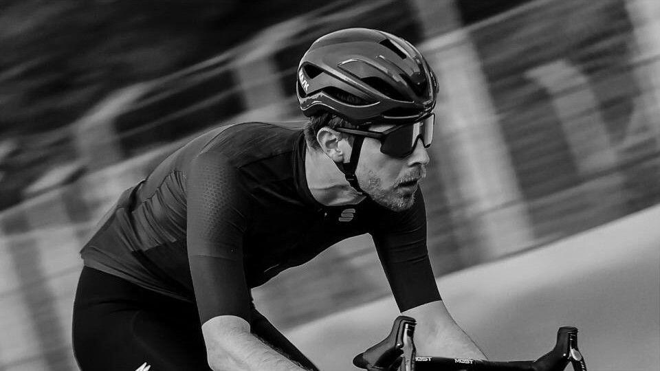 Helm Kask Elemento 3/6