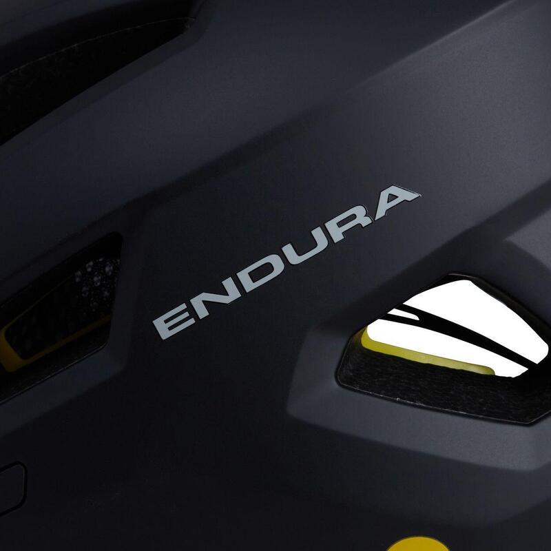 Endura Hummvee Mips® Casca Neagră