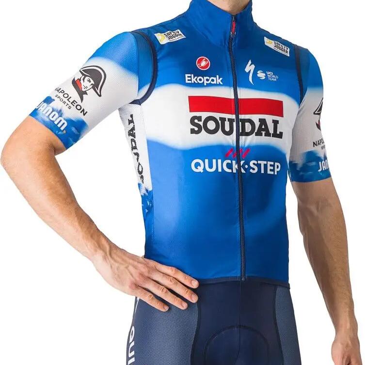 Castelli Pro Light Wind Soudal Quick-Step 2024 Windproof Vest Blue
