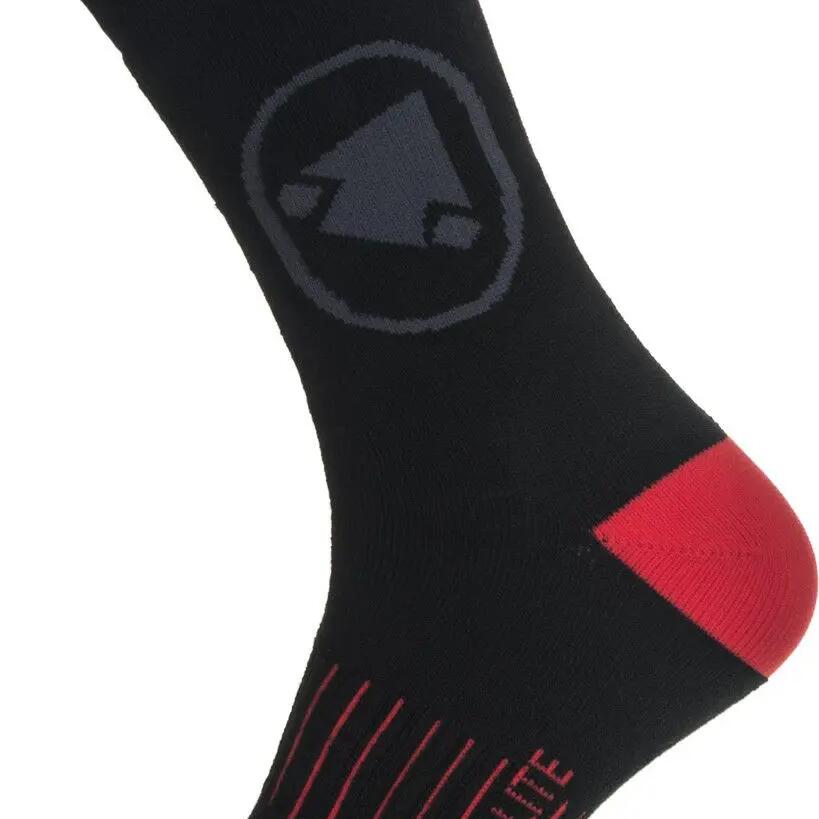 BLACK / RED