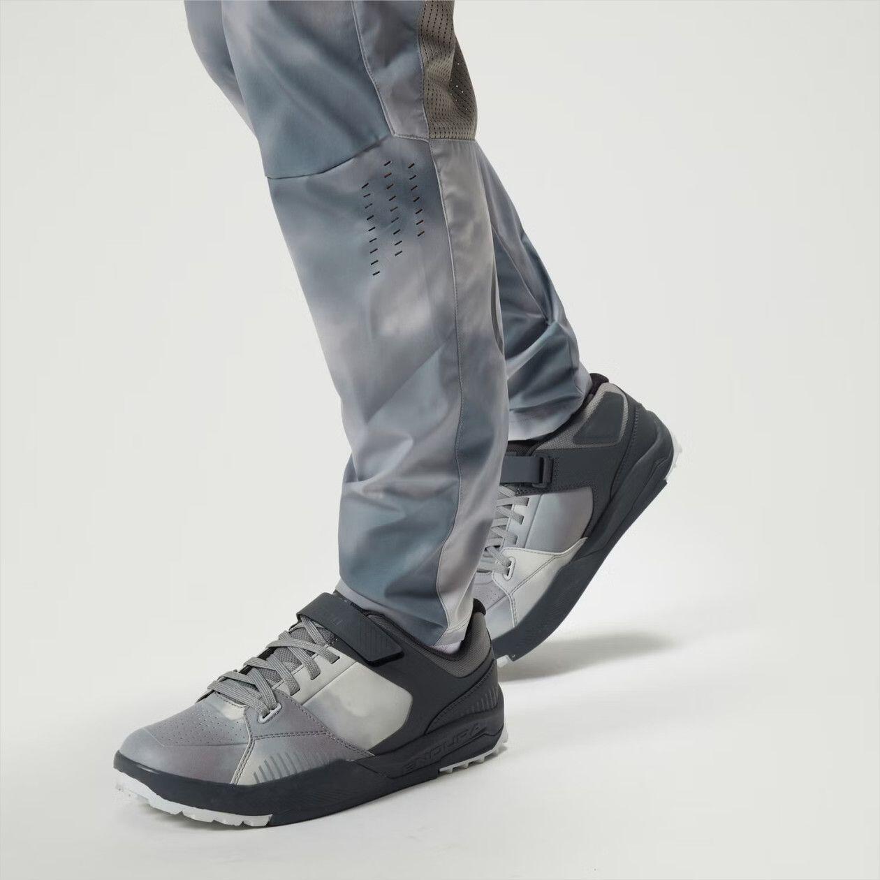 Schuhe Flat Pedal Endura MT500 Burner Grau 4/7