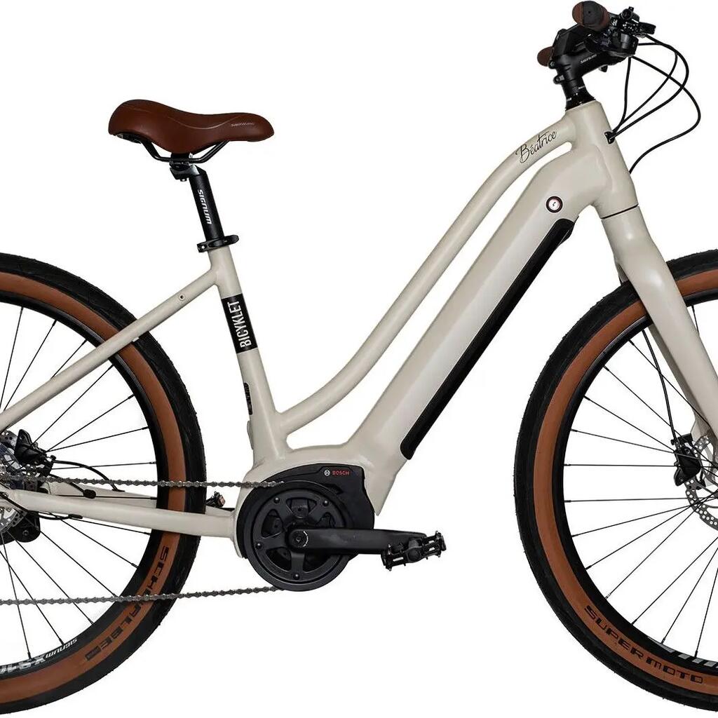 Bicyklet Béatrice Electric Fitness Bike Shimano Altus 9V 500 Wh 27.5'' White
