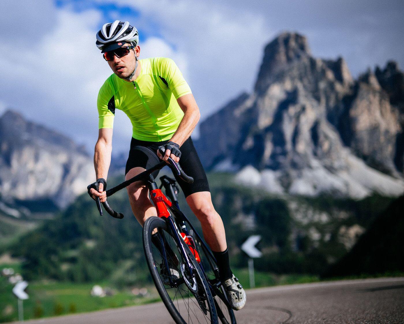 Maillot Manches Courtes Castelli Superleggera 3 Noir/Jaune Fluo 6/7