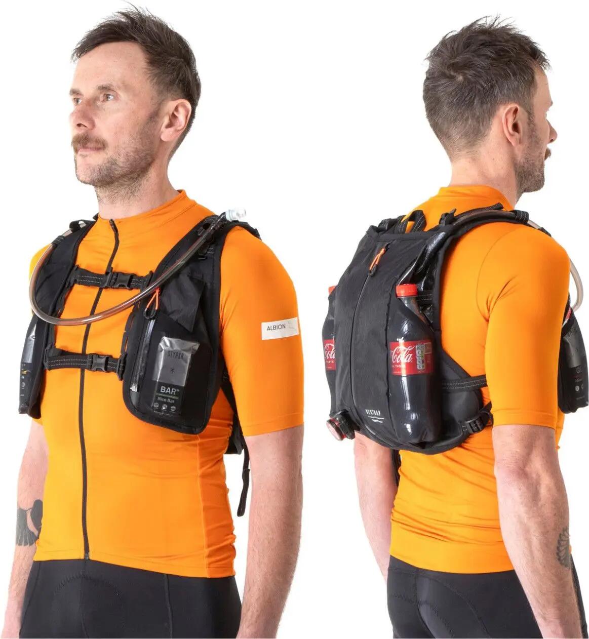 Restrap Race Hydration Vest 7.5L Black + 2L Water Bladder 3/5