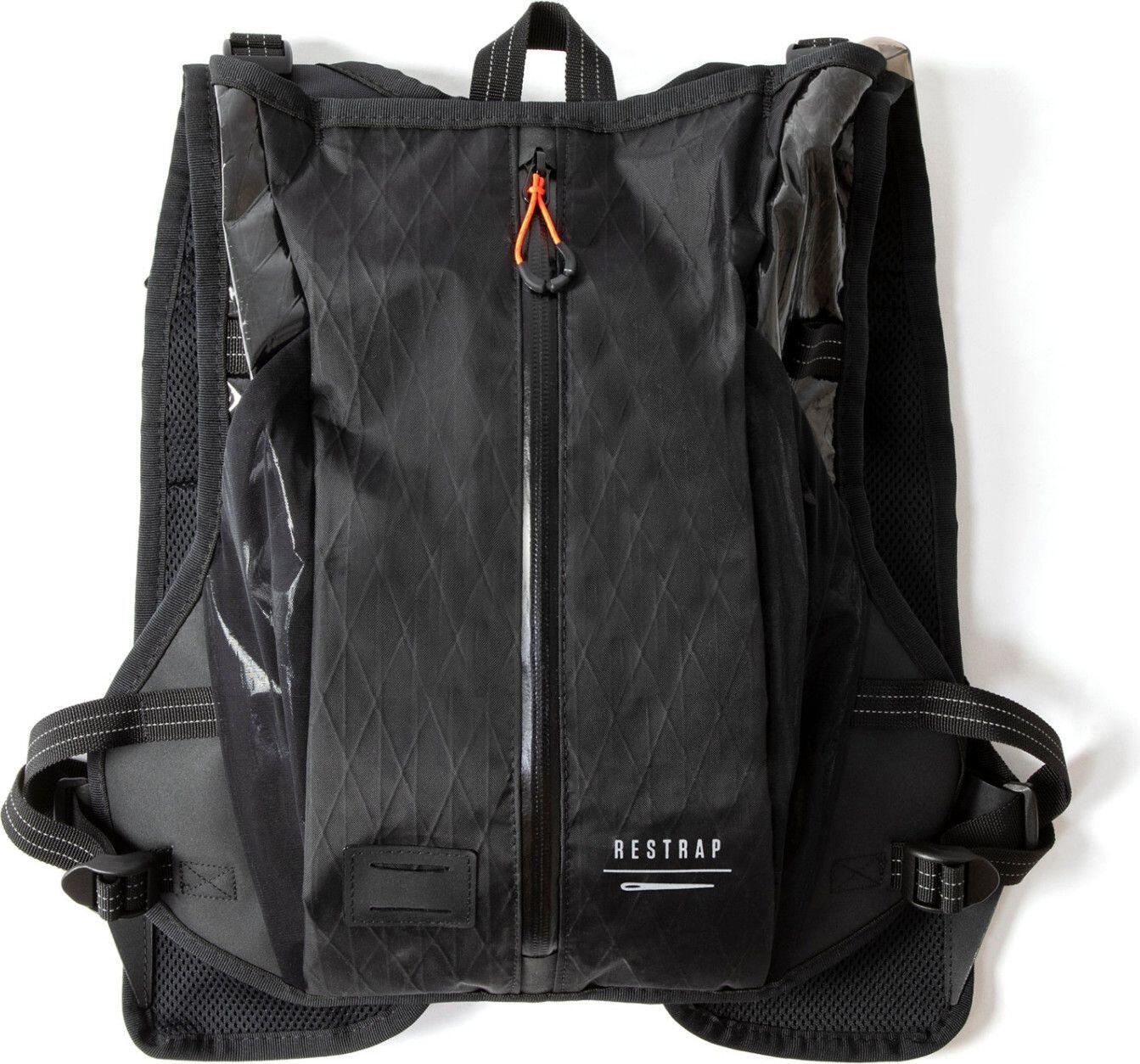 Restrap Race Hydration Vest 7.5L Black + 2L Water Bladder 2/5