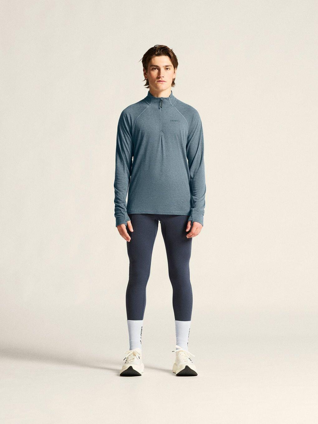 Mountain Warehouse Asgard, Top da Uomo in Lana Merino, Girocollo - Traspirante, ad Asciugatura Rapida, Strato Base - per Campeggio, attività all'aperto e Viaggi Nero Jet XL Mountain Warehouse Asgard, Top da Uomo in Lana Merino, Girocollo - Traspirante, ad Asciugatura Rapida, Strato Base - per Campeggio, attività all'aperto e Viaggi Nero Jet XL