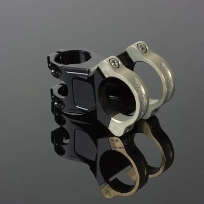 Attacco manubrio ±6° per biciclette Renthal Apex