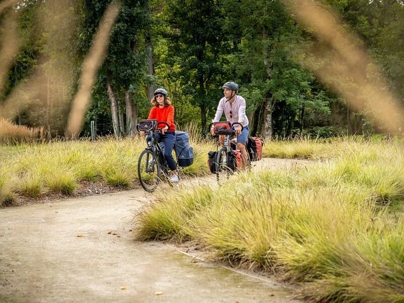 DECATHLON TRAVEL picture