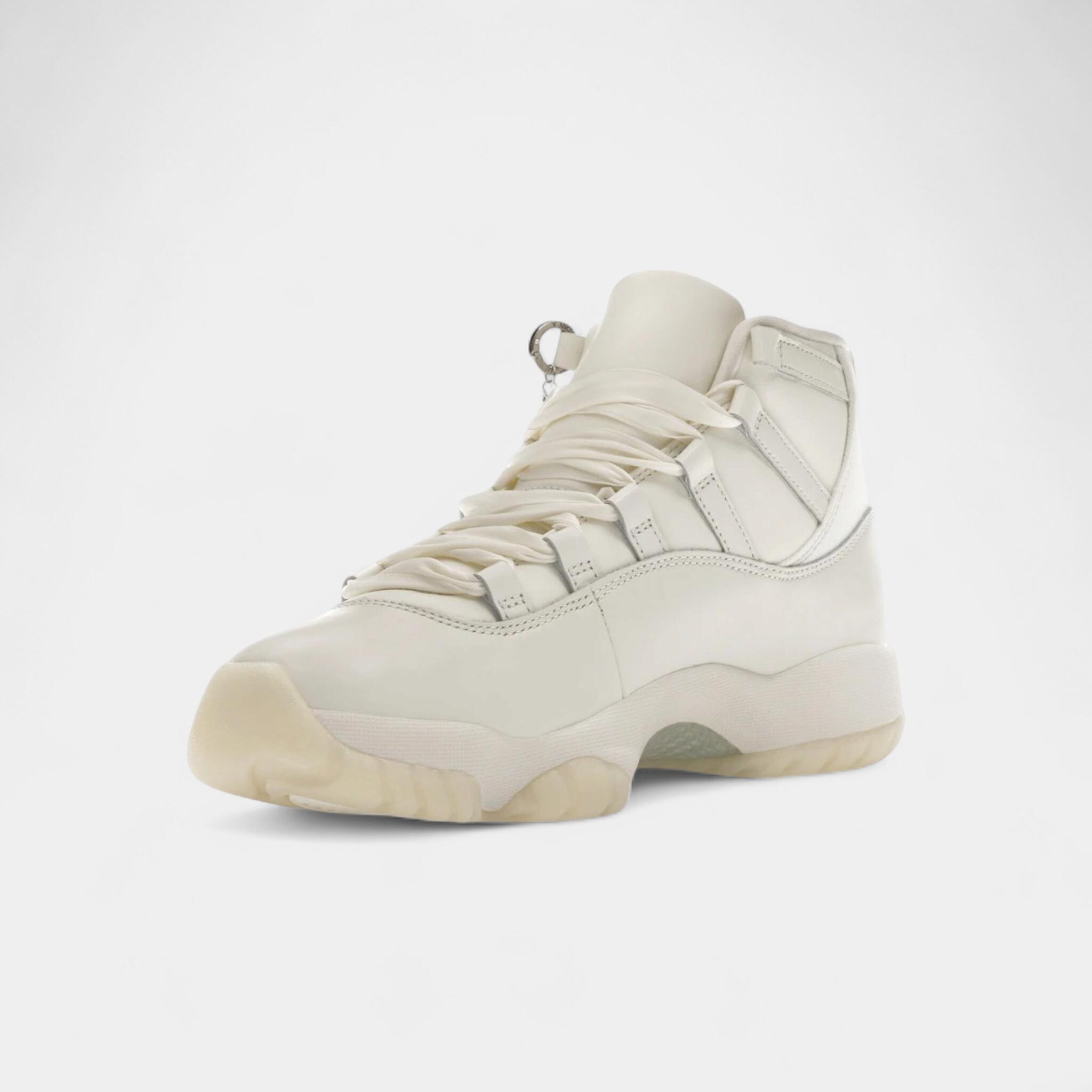 Jordan 11 Retro Pearl (Women's) 3/4